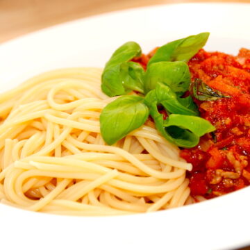 billederesultat for spaghetti med kødsovs